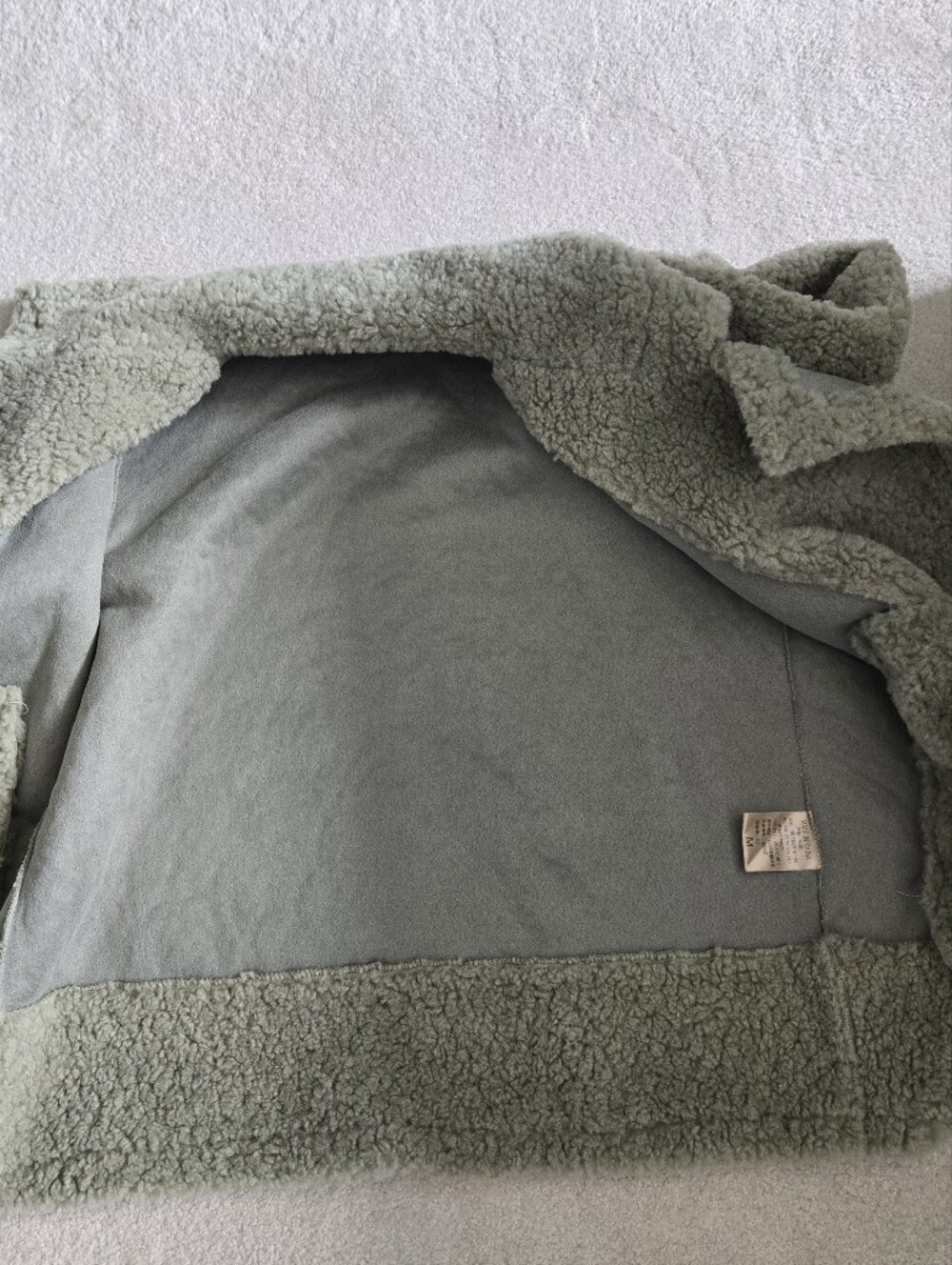 Faux Shearling Jacket Med - Picture 5 of 8